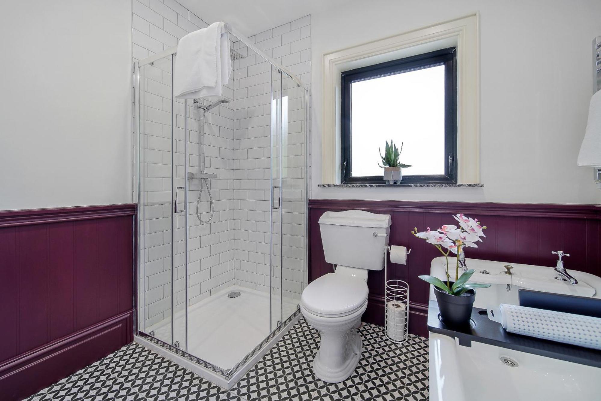 Seaview Lodge Apartment 'Sleeping 4 Guests' Rockstown Zewnętrze zdjęcie