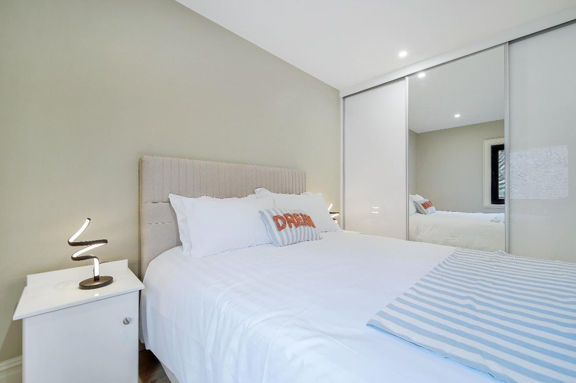 Seaview Lodge Apartment 'Sleeping 4 Guests' Rockstown Zewnętrze zdjęcie