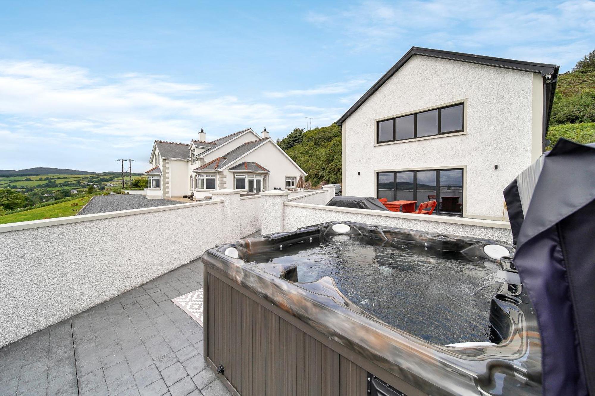 Seaview Lodge Apartment 'Sleeping 4 Guests' Rockstown Zewnętrze zdjęcie